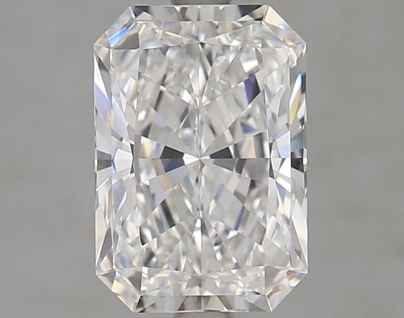 Loose Diamond - RADIANT 2.64ct D IF: Loose Diamond - RADIANT 2.64ct D IF Source: This is a real non-mined Diamond that has been grown in a lab Shape: RADIANT Carats: 2.64 Color: D Clarity: IF Certification: GIA Video: