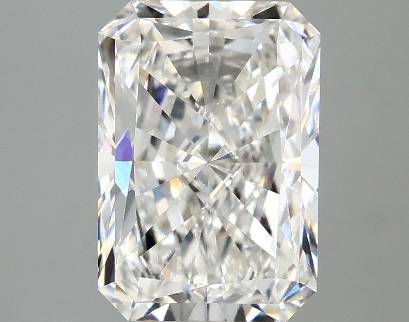 Loose Diamond - RADIANT 2.55ct E VS1: Loose Diamond - RADIANT 2.55ct E VS1 Source: This is a real non-mined Diamond that has been grown in a lab Shape: RADIANT Carats: 2.55 Color: E Clarity: VS1 Certification: IGI Video: