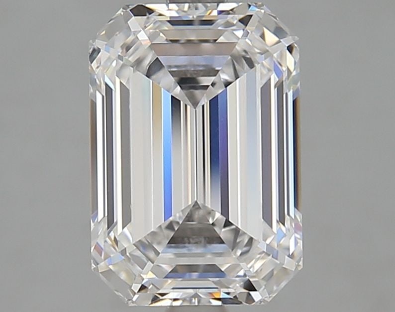Loose Diamond - EMERALD 3.07ct D VVS1: Loose Diamond - EMERALD 3.07ct D VVS1 Source: This is a real non-mined Diamond that has been grown in a lab Shape: EMERALD Carats: 3.07 Color: D Clarity: VVS1 Certification: GIA Video: