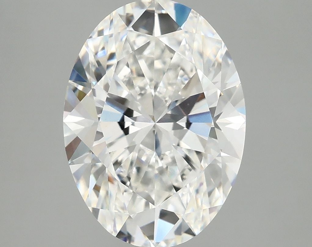 Loose Diamond - OVAL 3.9ct E VS1: Loose Diamond - OVAL 3.9ct E VS1 Source: This is a real non-mined Diamond that has been grown in a lab Shape: OVAL Carats: 3.9 Color: E Clarity: VS1 Certification: IGI Video: