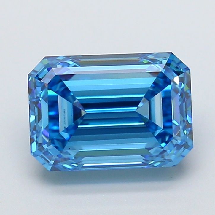 Loose Diamond - EMERALD 3.56ct Fancy Vivid Blue VS1: Loose Diamond - EMERALD 3.56ct Fancy Vivid Blue VS1 Source: This is a real non-mined Diamond that has been grown in a lab Shape: EMERALD Carats: 3.56 Color: Fancy Vivid Blue Certification: IGI Video: