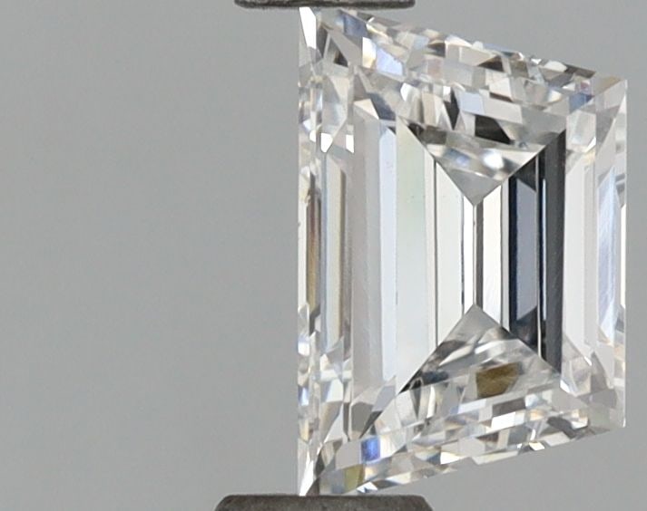 Loose Diamond - TRAPEZOID 0.47ct D VVS2: Loose Diamond - TRAPEZOID 0.47ct D VVS2 Source: This is a real non-mined Diamond that has been grown in a lab Shape: TRAPEZOID Carats: 0.47 Color: D Clarity: VVS2 Certification: IGI Video: