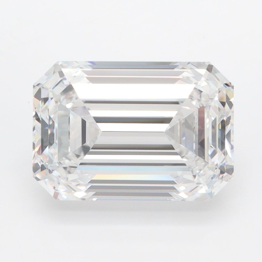 Loose Diamond - EMERALD 5.36ct D FL: Loose Diamond - EMERALD 5.36ct D FL Source: This is a real non-mined Diamond that has been grown in a lab Shape: EMERALD Carats: 5.36 Color: D Clarity: FL Certification: IGI Additional images availabl