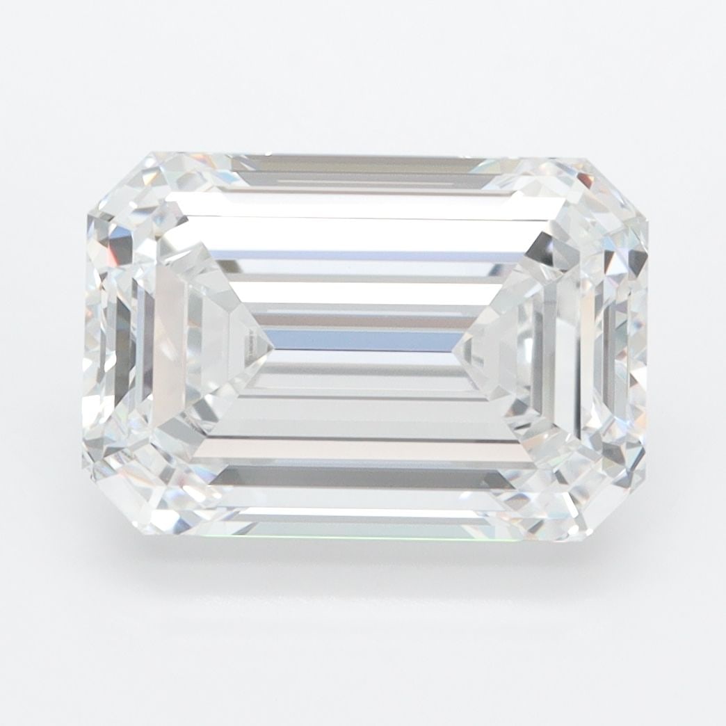 Loose Diamond - EMERALD 4.08ct D FL: Loose Diamond - EMERALD 4.08ct D FL Source: This is a real non-mined Diamond that has been grown in a lab Shape: EMERALD Carats: 4.08 Color: D Clarity: FL Certification: IGI Additional images availabl