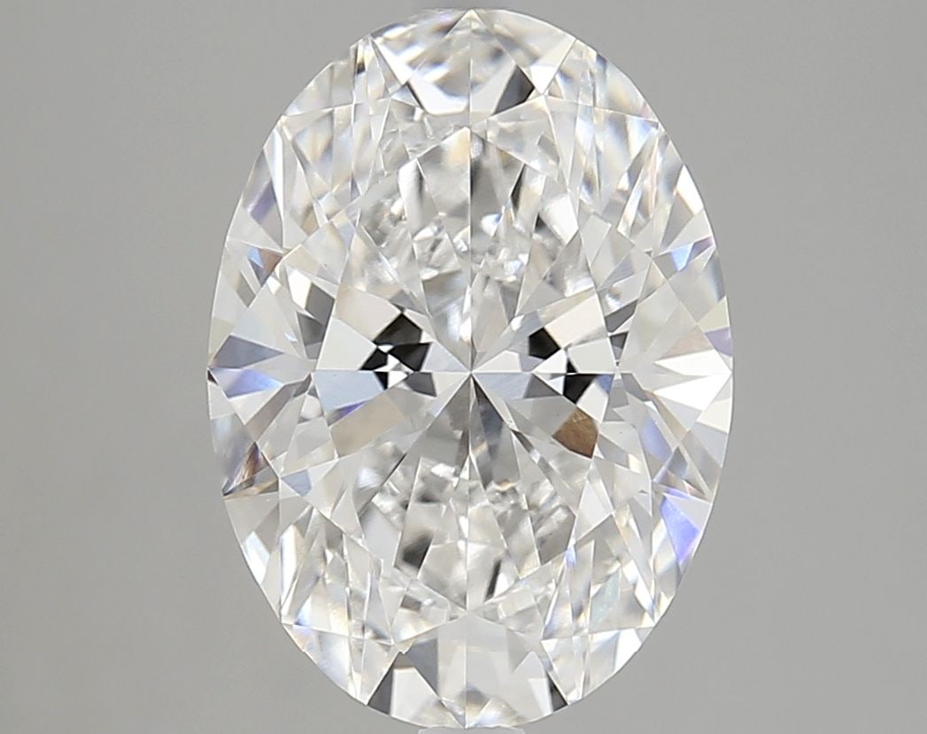 Loose Diamond - OVAL 4.05ct E VVS2: Loose Diamond - OVAL 4.05ct E VVS2 Source: This is a real non-mined Diamond that has been grown in a lab Shape: OVAL Carats: 4.05 Color: E Clarity: VVS2 Certification: IGI Additional images available 
