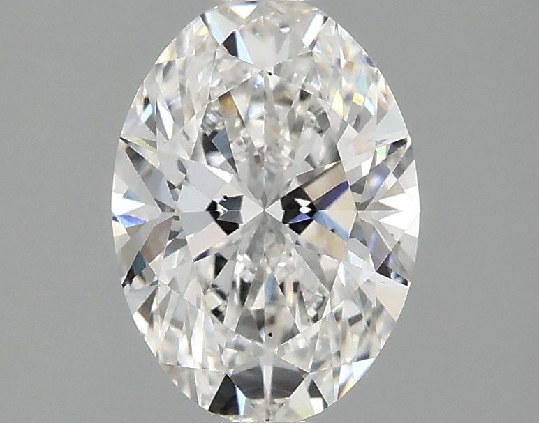 Loose Diamond - OVAL 1.53ct E VS2: Loose Diamond - OVAL 1.53ct E VS2 Source: This is a real non-mined Diamond that has been grown in a lab Shape: OVAL Carats: 1.53 Color: E Clarity: VS2 Certification: IGI Additional images available up