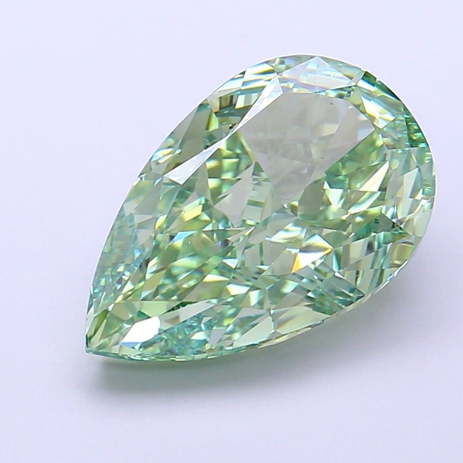 Loose Diamond - PEAR 5.54ct Fancy Vivid Green VS1: Loose Diamond - PEAR 5.54ct Fancy Vivid Green VS1 Source: This is a real non-mined Diamond that has been grown in a lab Shape: PEAR Carats: 5.54 Color: Fancy Vivid Green Certification: IGI Video: