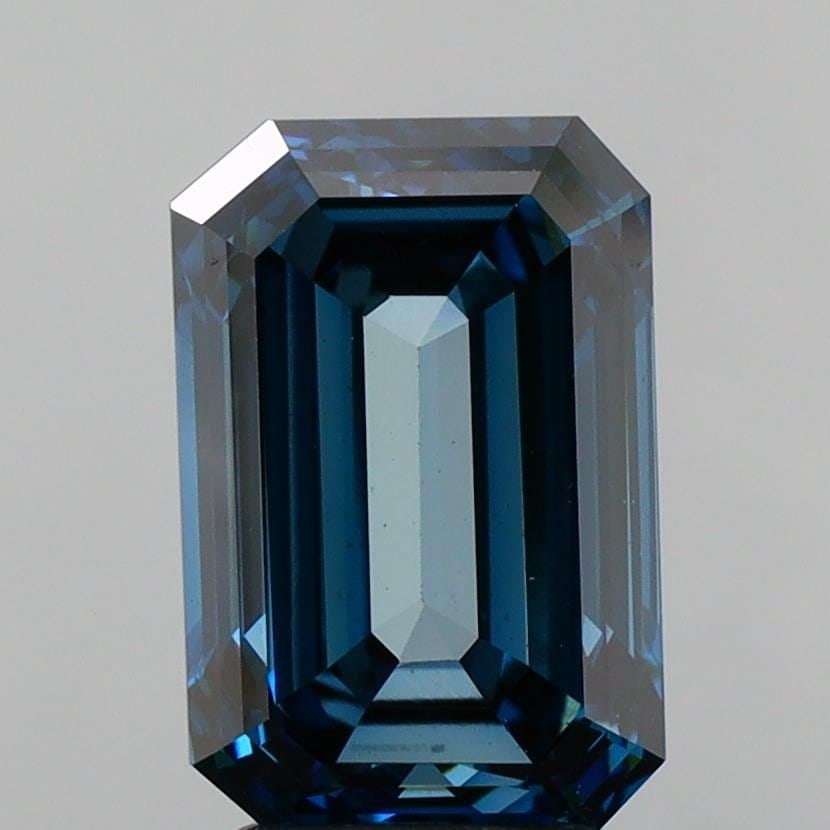 Loose Diamond - EMERALD 3.61ct Fancy Deep Blue VS1: Loose Diamond - EMERALD 3.61ct Fancy Deep Blue VS1 Source: This is a real non-mined Diamond that has been grown in a lab Shape: EMERALD Carats: 3.61 Color: Fancy Deep Blue Certification: IGI Video: