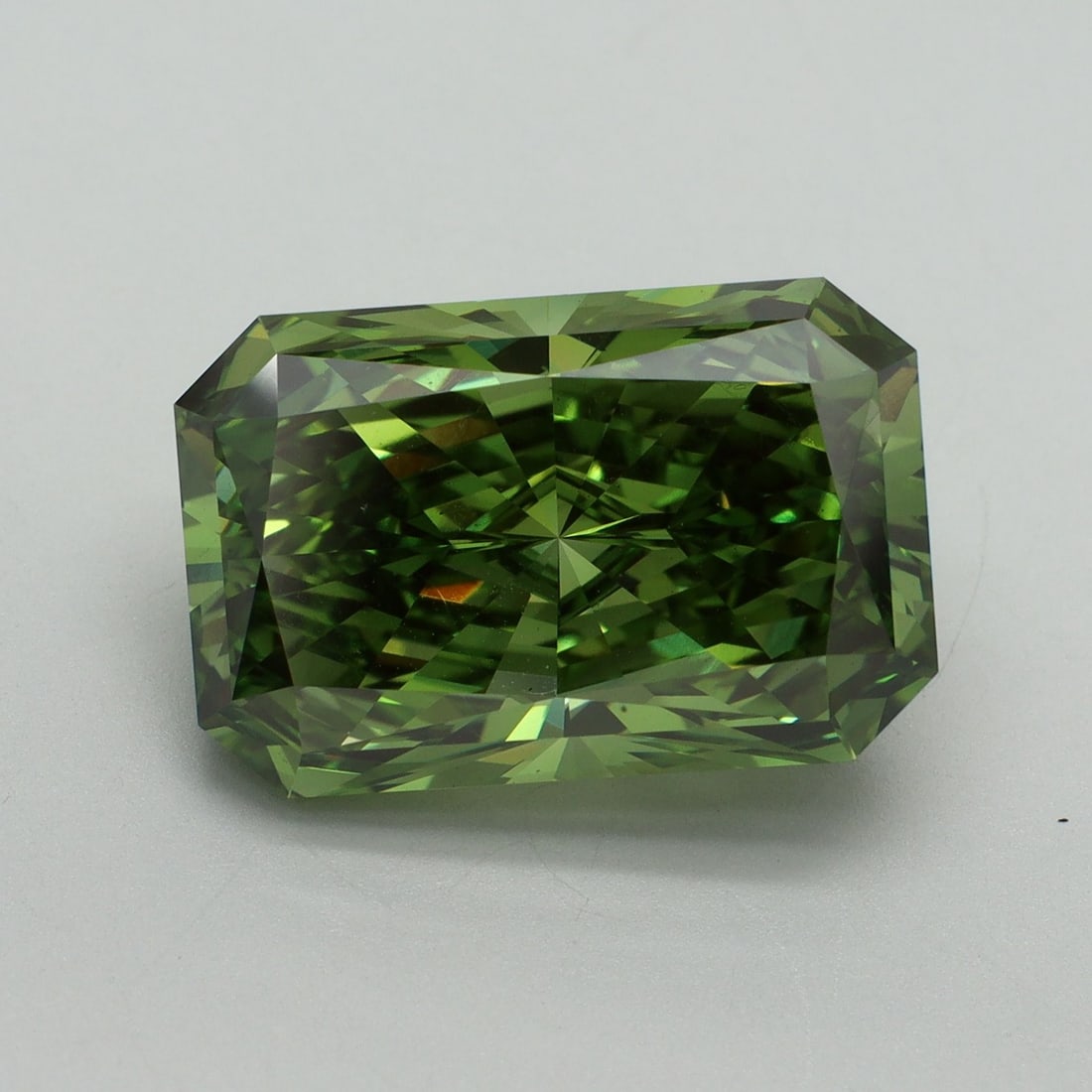 Loose Diamond - RADIANT 10.03ct Fancy Vivid Green VS2 (1 of 1)