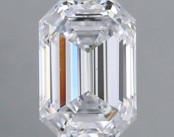Loose Diamond - EMERALD 0.97ct D VS1: Loose Diamond - EMERALD 0.97ct D VS1 Source: This is a real non-mined Diamond that has been grown in a lab Shape: EMERALD Carats: 0.97 Color: D Clarity: VS1 Certification: IGI Video:
