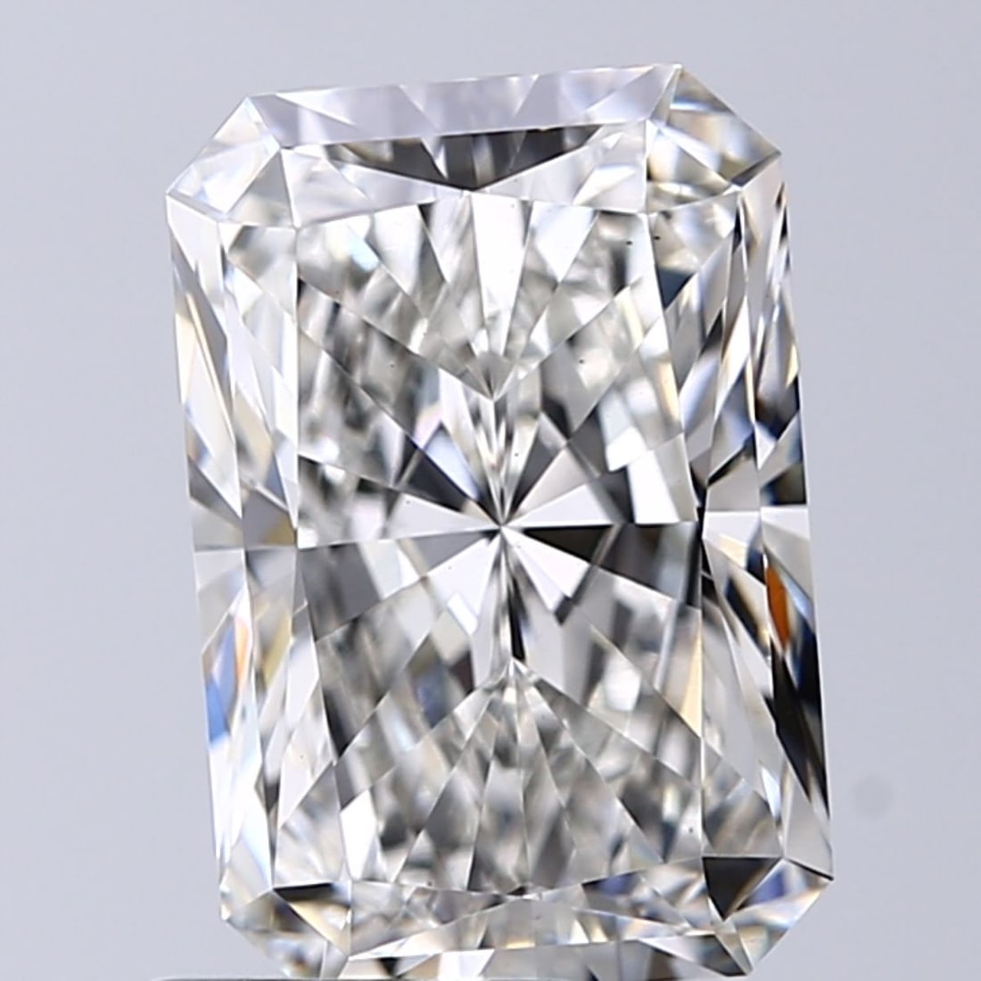 Loose Diamond - RADIANT 4.01ct G VS1: Loose Diamond - RADIANT 4.01ct G VS1 Source: This is a real non-mined Diamond that has been grown in a lab Shape: RADIANT Carats: 4.01 Color: G Clarity: VS1 Certification: IGI Video: Video Link