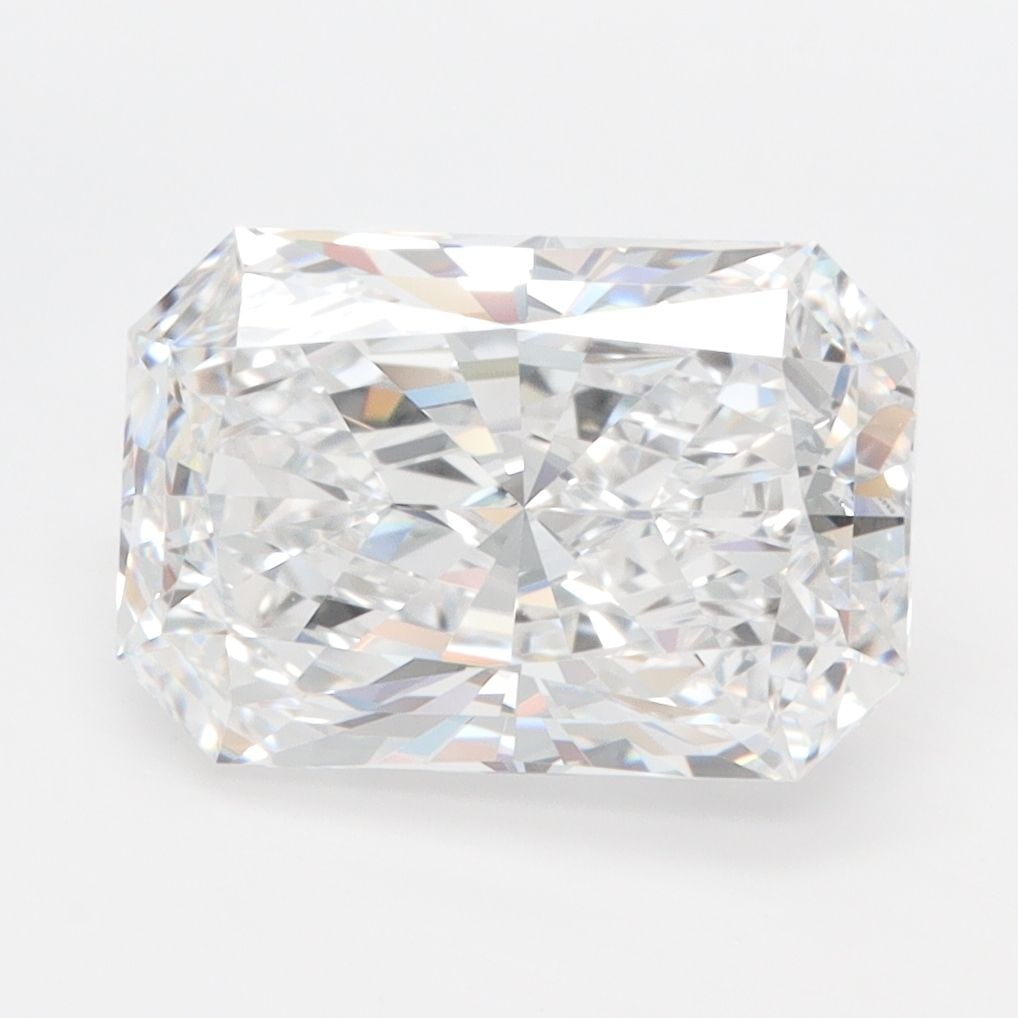 Loose Diamond - RADIANT 3.28ct D IF: Loose Diamond - RADIANT 3.28ct D IF Source: This is a real non-mined Diamond that has been grown in a lab Shape: RADIANT Carats: 3.28 Color: D Clarity: IF Certification: IGI Video: