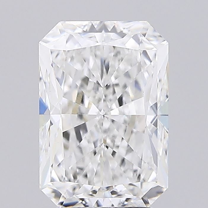 Loose Diamond - RADIANT 3.55ct E VVS2: Loose Diamond - RADIANT 3.55ct E VVS2 Source: This is a real non-mined Diamond that has been grown in a lab Shape: RADIANT Carats: 3.55 Color: E Clarity: VVS2 Certification: IGI Video: