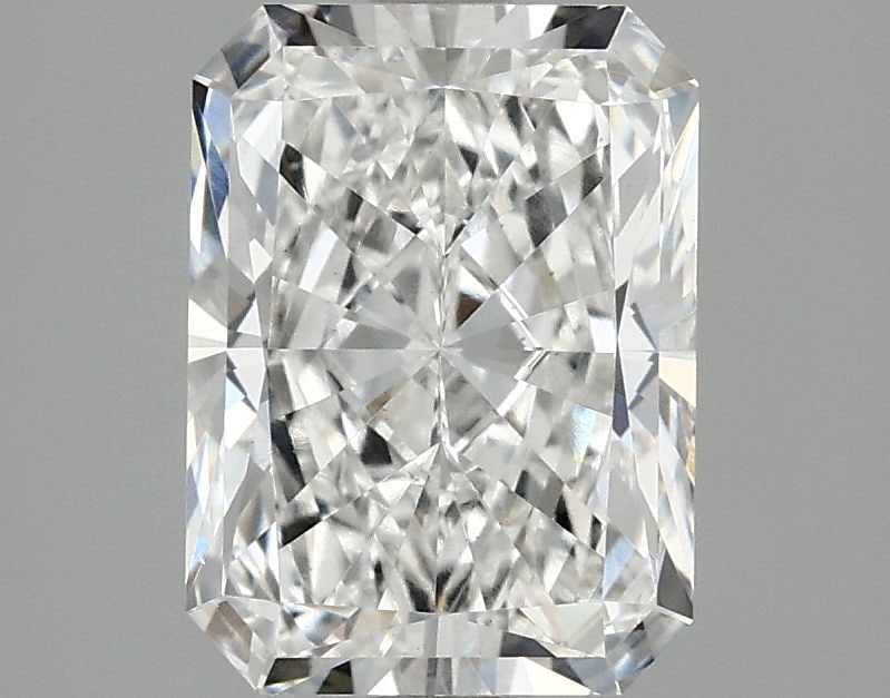 Loose Diamond - RADIANT 2.37ct E VS1: Loose Diamond - RADIANT 2.37ct E VS1 Source: This is a real non-mined Diamond that has been grown in a lab Shape: RADIANT Carats: 2.37 Color: E Clarity: VS1 Certification: IGI Video: