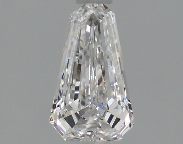 Loose Diamond - HEPTAGONAL 1.03ct E VVS2: Loose Diamond - HEPTAGONAL 1.03ct E VVS2 Source: This is a real non-mined Diamond that has been grown in a lab Shape: HEPTAGONAL Carats: 1.03 Color: E Clarity: VVS2 Certification: IGI Video: