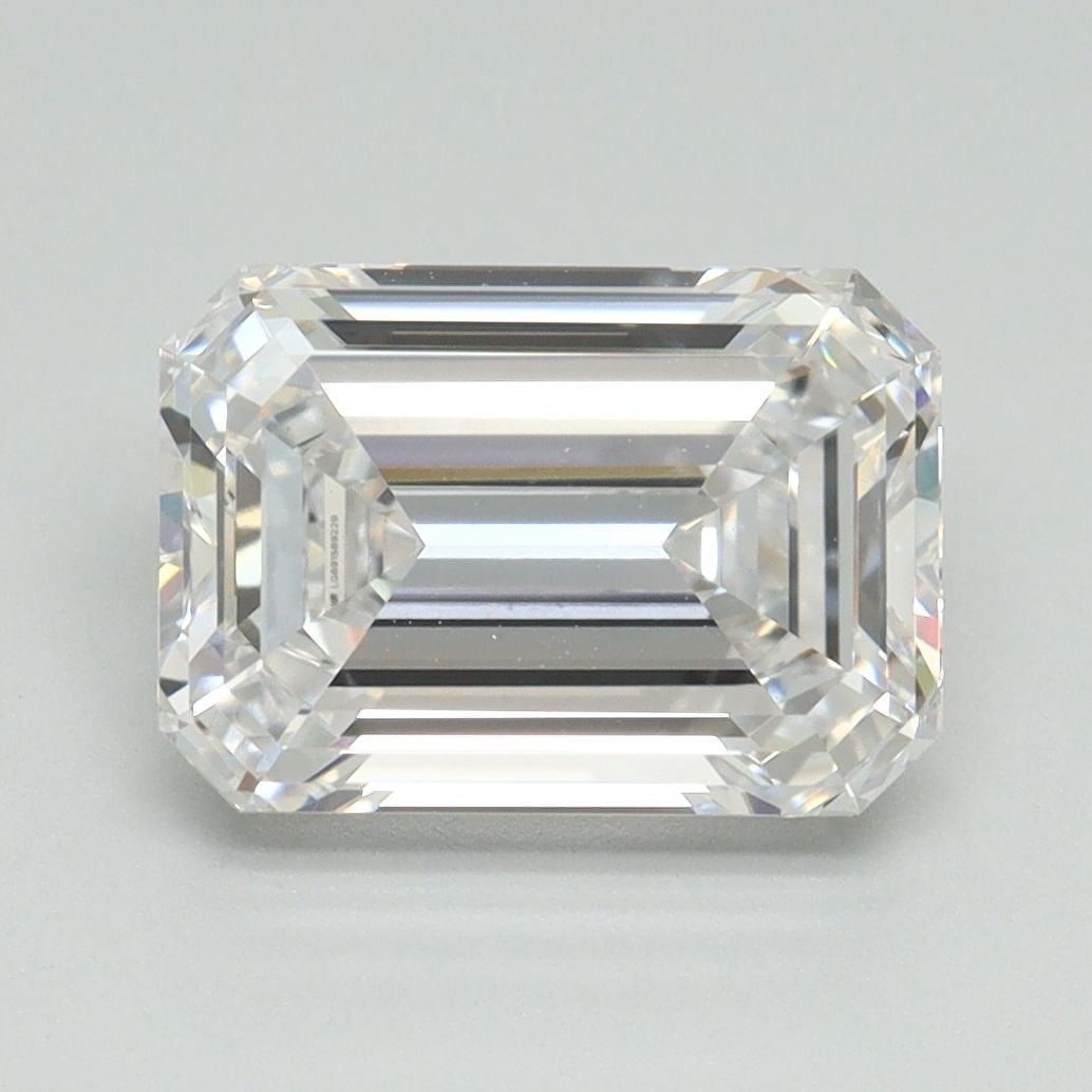 Loose Diamond - EMERALD 3.03ct D VVS2: Loose Diamond - EMERALD 3.03ct D VVS2 Source: This is a real non-mined Diamond that has been grown in a lab Shape: EMERALD Carats: 3.03 Color: D Clarity: VVS2 Certification: IGI Video:
