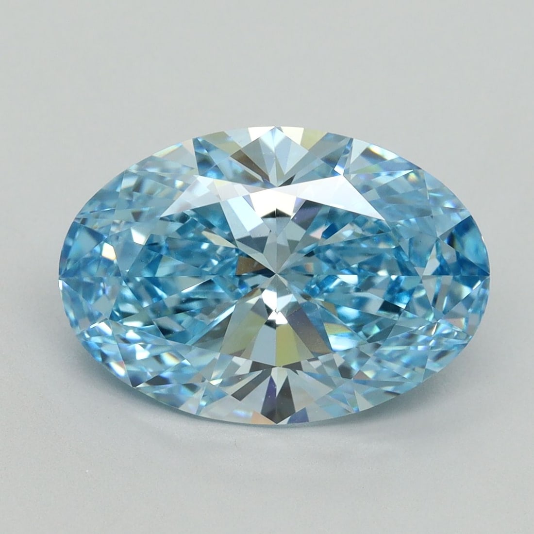 Loose Diamond - OVAL 5.0ct Fancy Vivid Blue VS1: Loose Diamond - OVAL 5.0ct Fancy Vivid Blue VS1 Source: This is a real non-mined Diamond that has been grown in a lab Shape: OVAL Carats: 5.0 Color: Fancy Vivid Blue Certification: IGI Video: