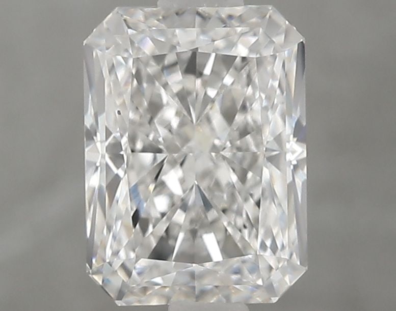 Loose Diamond - RADIANT 1.75ct G VS1: Loose Diamond - RADIANT 1.75ct G VS1 Source: This is a real non-mined Diamond that has been grown in a lab Shape: RADIANT Carats: 1.75 Color: G Clarity: VS1 Certification: IGI Video: