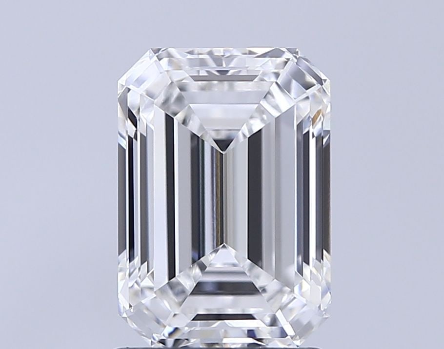 Loose Diamond - EMERALD 1.5ct G VS2: Loose Diamond - EMERALD 1.5ct G VS2 Source: This is a real non-mined Diamond that has been grown in a lab Shape: EMERALD Carats: 1.5 Color: G Clarity: VS2 Certification: NONE Video: