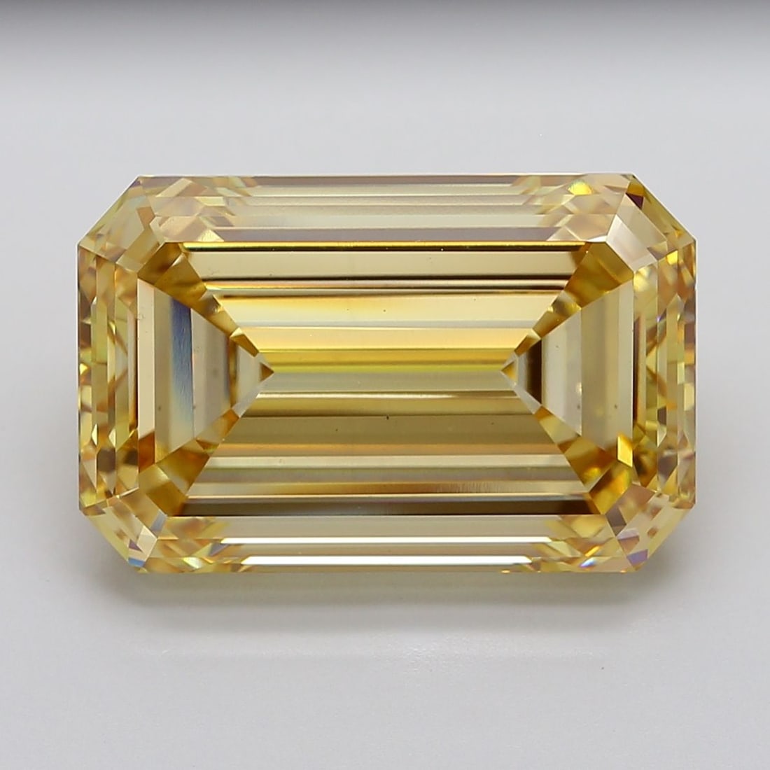 Loose Diamond - EMERALD 25.03ct Fancy Intense Yellow VS1: Loose Diamond - EMERALD 25.03ct Fancy Intense Yellow VS1 Source: This is a real non-mined Diamond that has been grown in a lab Shape: EMERALD Carats: 25.03 Color: Fancy Intense Yellow Certification: I