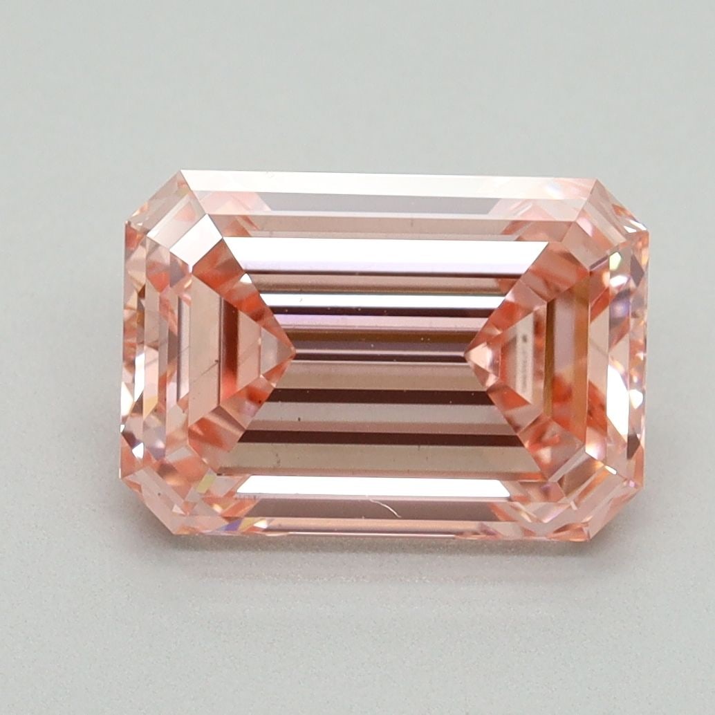 Loose Diamond - EMERALD 3.05ct Fancy Vivid Pink VS2: Loose Diamond - EMERALD 3.05ct Fancy Vivid Pink VS2 Source: This is a real non-mined Diamond that has been grown in a lab Shape: EMERALD Carats: 3.05 Color: Fancy Vivid Pink Certification: IGI Video: