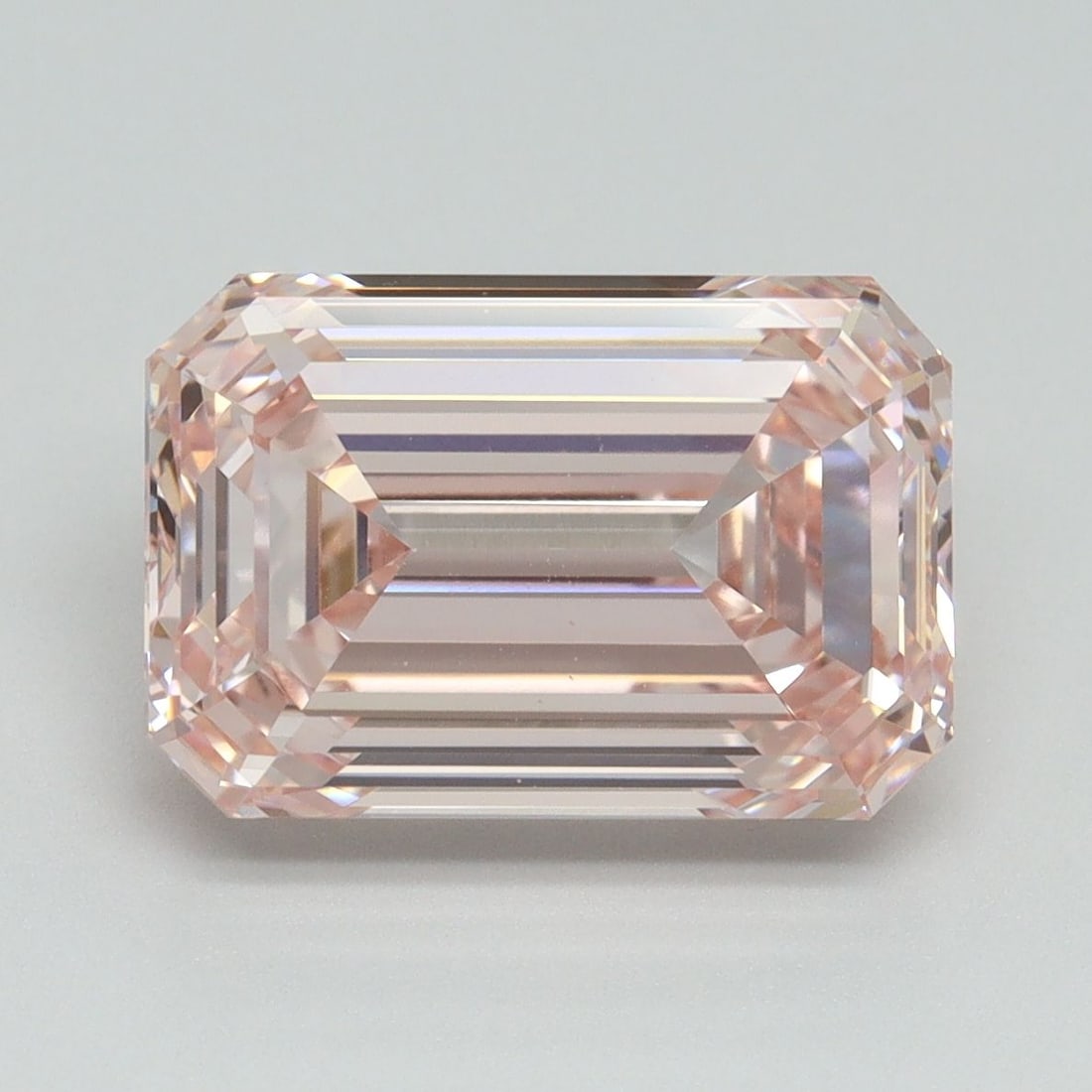 Loose Diamond - EMERALD 5.19ct Fancy Intense Pink VS1: Loose Diamond - EMERALD 5.19ct Fancy Intense Pink VS1 Source: This is a real non-mined Diamond that has been grown in a lab Shape: EMERALD Carats: 5.19 Color: Fancy Intense Pink Certification: IGI Vid