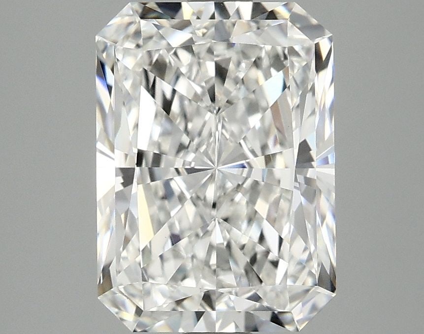 Loose Diamond - RADIANT 2.98ct E VVS2: Loose Diamond - RADIANT 2.98ct E VVS2 Source: This is a real non-mined Diamond that has been grown in a lab Shape: RADIANT Carats: 2.98 Color: E Clarity: VVS2 Certification: IGI Video: