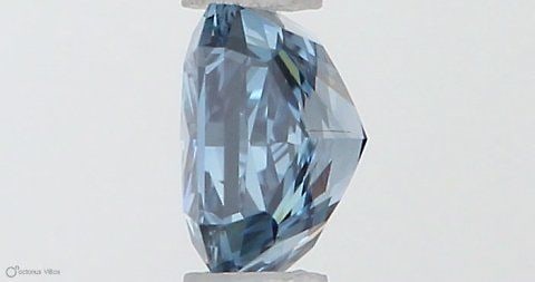 Loose Diamond - RADIANT 0.4ct Fancy Vivid Blue SI1: Loose Diamond - RADIANT 0.4ct Fancy Vivid Blue SI1 Source: This is a real non-mined Diamond that has been grown in a lab Shape: RADIANT Carats: 0.4 Color: Fancy Vivid Blue Certification: IGI Video: