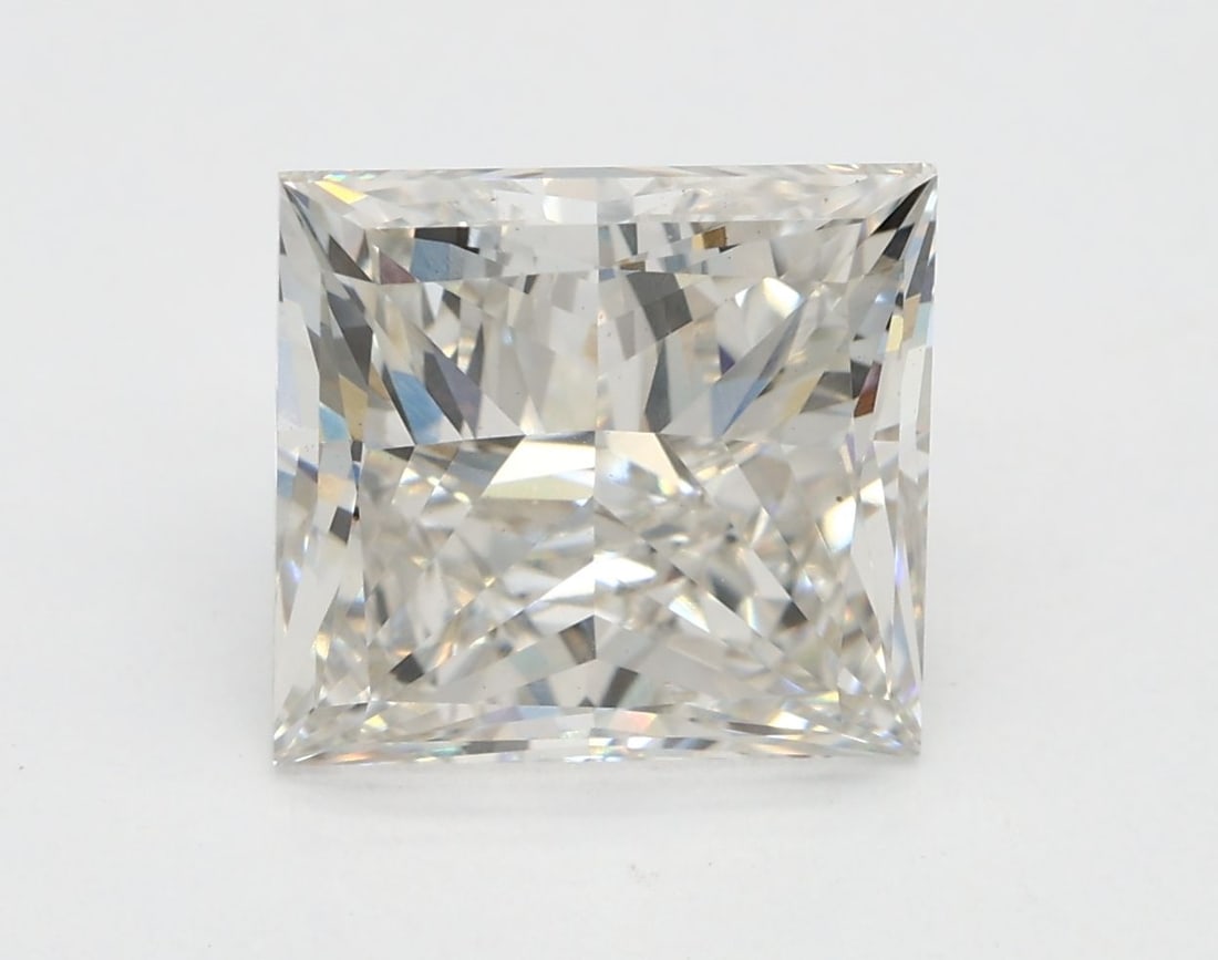 Loose Diamond - PRINCESS 3.72ct I VVS2: Loose Diamond - PRINCESS 3.72ct I VVS2 Source: This is a real non-mined Diamond that has been grown in a lab Shape: PRINCESS Carats: 3.72 Color: I Clarity: VVS2 Certification: IGI Video: