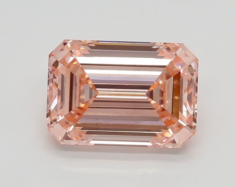 Loose Diamond - EMERALD 2.06ct Fancy Light Pink VS1: Loose Diamond - EMERALD 2.06ct Fancy Light Pink VS1 Source: This is a real non-mined Diamond that has been grown in a lab Shape: EMERALD Carats: 2.06 Color: Fancy Light Pink Certification: IGI Video: