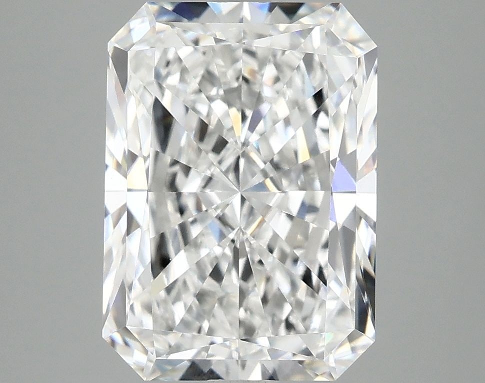 Loose Diamond - RADIANT 3.98ct D VVS2: Loose Diamond - RADIANT 3.98ct D VVS2 Source: This is a real non-mined Diamond that has been grown in a lab Shape: RADIANT Carats: 3.98 Color: D Clarity: VVS2 Certification: IGI Video:
