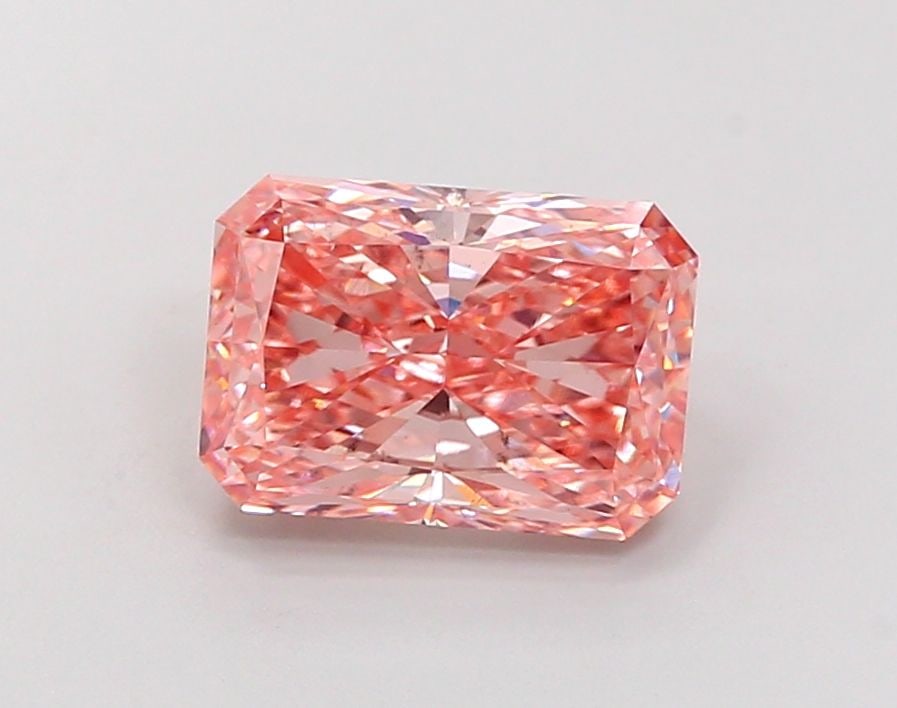 Loose Diamond - RADIANT 3.09ct Fancy Vivid Pink VS2: Loose Diamond - RADIANT 3.09ct Fancy Vivid Pink VS2 Source: This is a real non-mined Diamond that has been grown in a lab Shape: RADIANT Carats: 3.09 Color: Fancy Vivid Pink Certification: IGI Video: