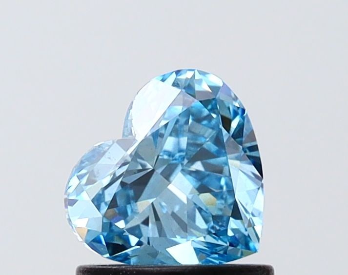 Loose Diamond - HEART 1.0ct Fancy Vivid Blue VS2: Loose Diamond - HEART 1.0ct Fancy Vivid Blue VS2 Source: This is a real non-mined Diamond that has been grown in a lab Shape: HEART Carats: 1.0 Color: Fancy Vivid Blue Certification: IGI Video: