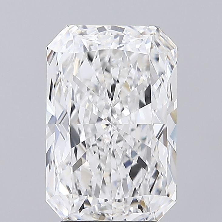 Loose Diamond - RADIANT 3.51ct E IF: Loose Diamond - RADIANT 3.51ct E IF Source: This is a real non-mined Diamond that has been grown in a lab Shape: RADIANT Carats: 3.51 Color: E Clarity: IF Certification: IGI Video: