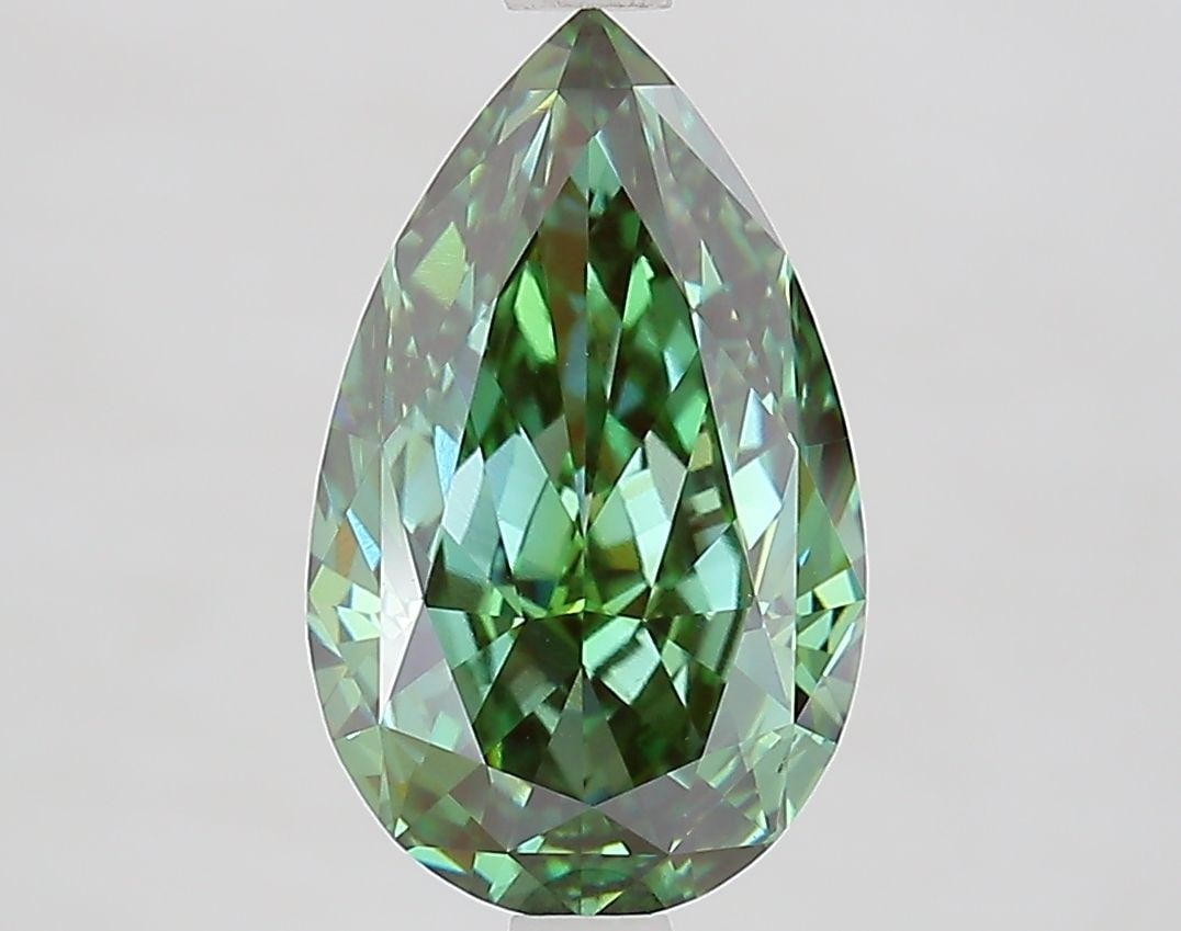 Loose Diamond - PEAR 3.41ct Fancy Vivid Green VS1: Loose Diamond - PEAR 3.41ct Fancy Vivid Green VS1 Source: This is a real non-mined Diamond that has been grown in a lab Shape: PEAR Carats: 3.41 Color: Fancy Vivid Green Certification: IGI Video: