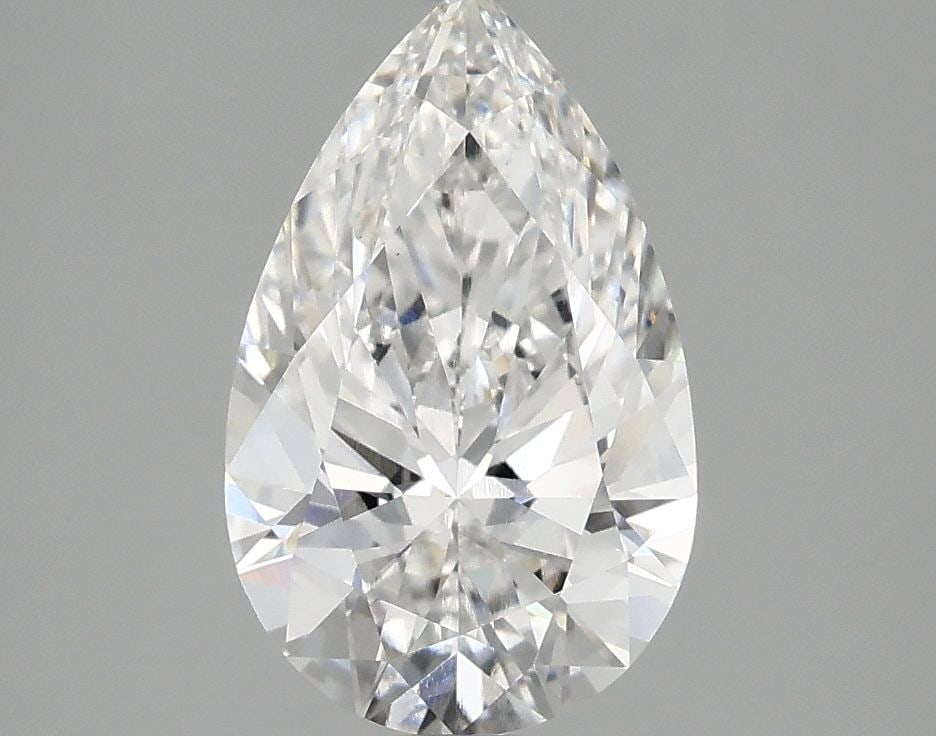 Loose Diamond - PEAR 2.1ct E VS1: Loose Diamond - PEAR 2.1ct E VS1 Source: This is a real non-mined Diamond that has been grown in a lab Shape: PEAR Carats: 2.1 Color: E Clarity: VS1 Certification: IGI Video: Video Link Additional