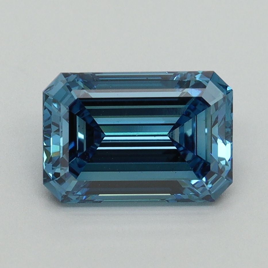 Loose Diamond - EMERALD 2.07ct Fancy Vivid Blue VS1: Loose Diamond - EMERALD 2.07ct Fancy Vivid Blue VS1 Source: This is a real non-mined Diamond that has been grown in a lab Shape: EMERALD Carats: 2.07 Color: Fancy Vivid Blue Certification: IGI Video: