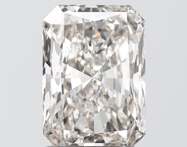 Loose Diamond - RADIANT 2.02ct I VS2: Loose Diamond - RADIANT 2.02ct I VS2 Source: This is a real non-mined Diamond that has been grown in a lab Shape: RADIANT Carats: 2.02 Color: I Clarity: VS2 Certification: IGI Video: