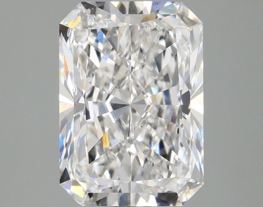 Loose Diamond - RADIANT 3.06ct E SI1: Loose Diamond - RADIANT 3.06ct E SI1 Source: This is a real non-mined Diamond that has been grown in a lab Shape: RADIANT Carats: 3.06 Color: E Clarity: SI1 Certification: IGI Video: