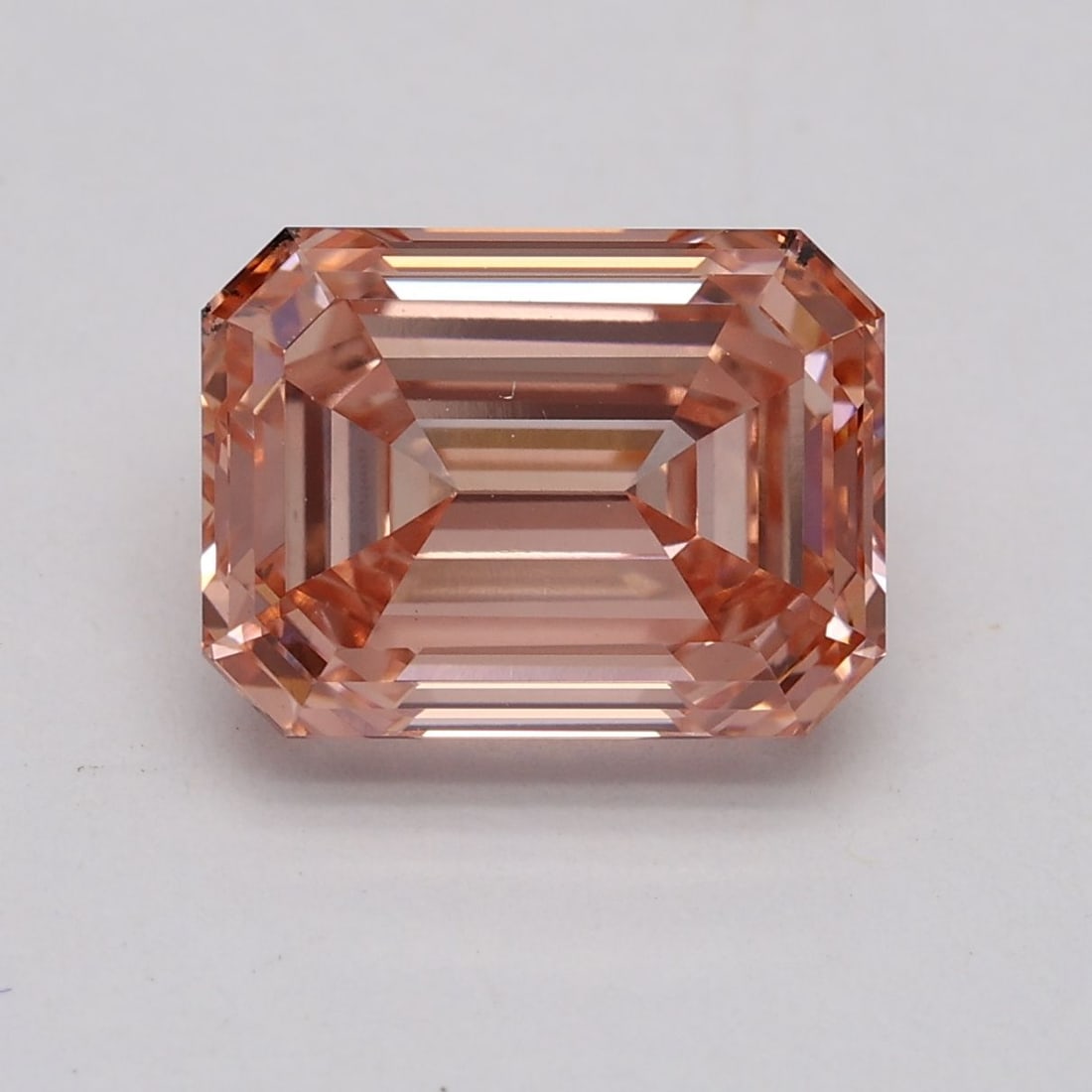 Loose Diamond - EMERALD 3.01ct Fancy Intense Pink SI1: Loose Diamond - EMERALD 3.01ct Fancy Intense Pink SI1 Source: This is a real non-mined Diamond that has been grown in a lab Shape: EMERALD Carats: 3.01 Color: Fancy Intense Pink Certification: IGI Vid