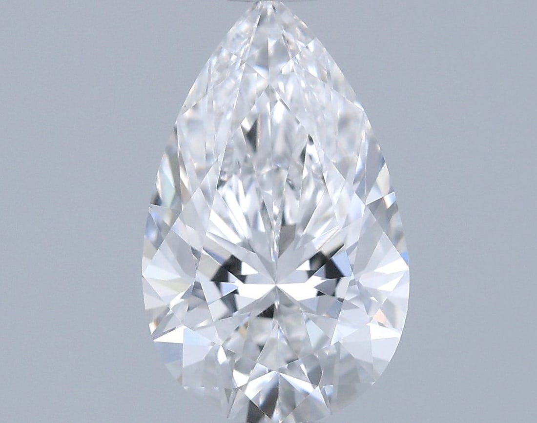 Loose Diamond - PEAR 1.01ct E VVS2: Loose Diamond - PEAR 1.01ct E VVS2 Source: This is a real non-mined Diamond that has been grown in a lab Shape: PEAR Carats: 1.01 Color: E Clarity: VVS2 Certification: GIA Video: Video Link
