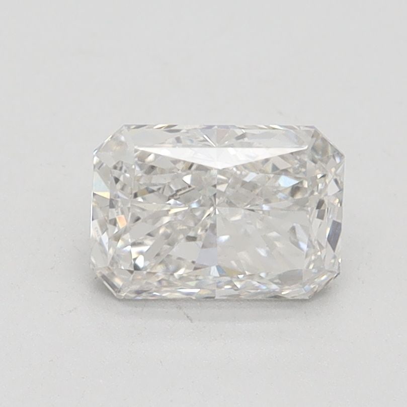 Loose Diamond - RADIANT 1.0ct G VVS2: Loose Diamond - RADIANT 1.0ct G VVS2 Source: This is a real non-mined Diamond that has been grown in a lab Shape: RADIANT Carats: 1.0 Color: G Clarity: VVS2 Certification: IGI Video: