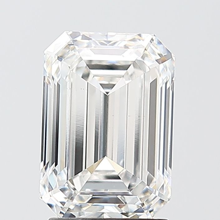 Loose Diamond - EMERALD 2.54ct E VS1: Loose Diamond - EMERALD 2.54ct E VS1 Source: This is a real non-mined Diamond that has been grown in a lab Shape: EMERALD Carats: 2.54 Color: E Clarity: VS1 Certification: IGI Video: