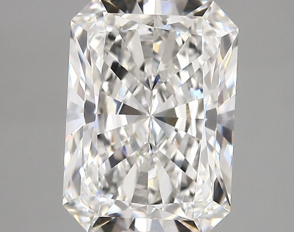 Loose Diamond - RADIANT 3.57ct E VVS1: Loose Diamond - RADIANT 3.57ct E VVS1 Source: This is a real non-mined Diamond that has been grown in a lab Shape: RADIANT Carats: 3.57 Color: E Clarity: VVS1 Certification: IGI Video: Video Link