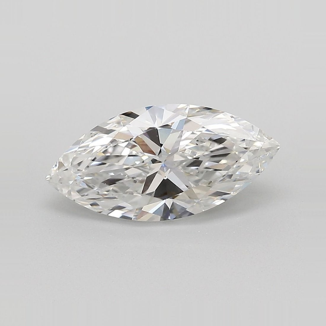 Loose Diamond - MARQUISE 2.08ct E VVS2: Loose Diamond - MARQUISE 2.08ct E VVS2 Source: This is a real non-mined Diamond that has been grown in a lab Shape: MARQUISE Carats: 2.08 Color: E Clarity: VVS2 Certification: IGI Additional images