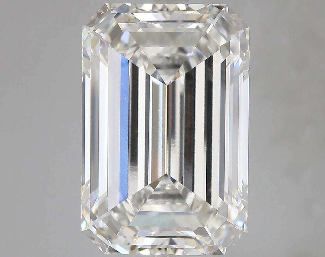 Loose Diamond - EMERALD 16.05ct F VVS2: Loose Diamond - EMERALD 16.05ct F VVS2 Source: This is a real non-mined Diamond that has been grown in a lab Shape: EMERALD Carats: 16.05 Color: F Clarity: VVS2 Certification: IGI Video: