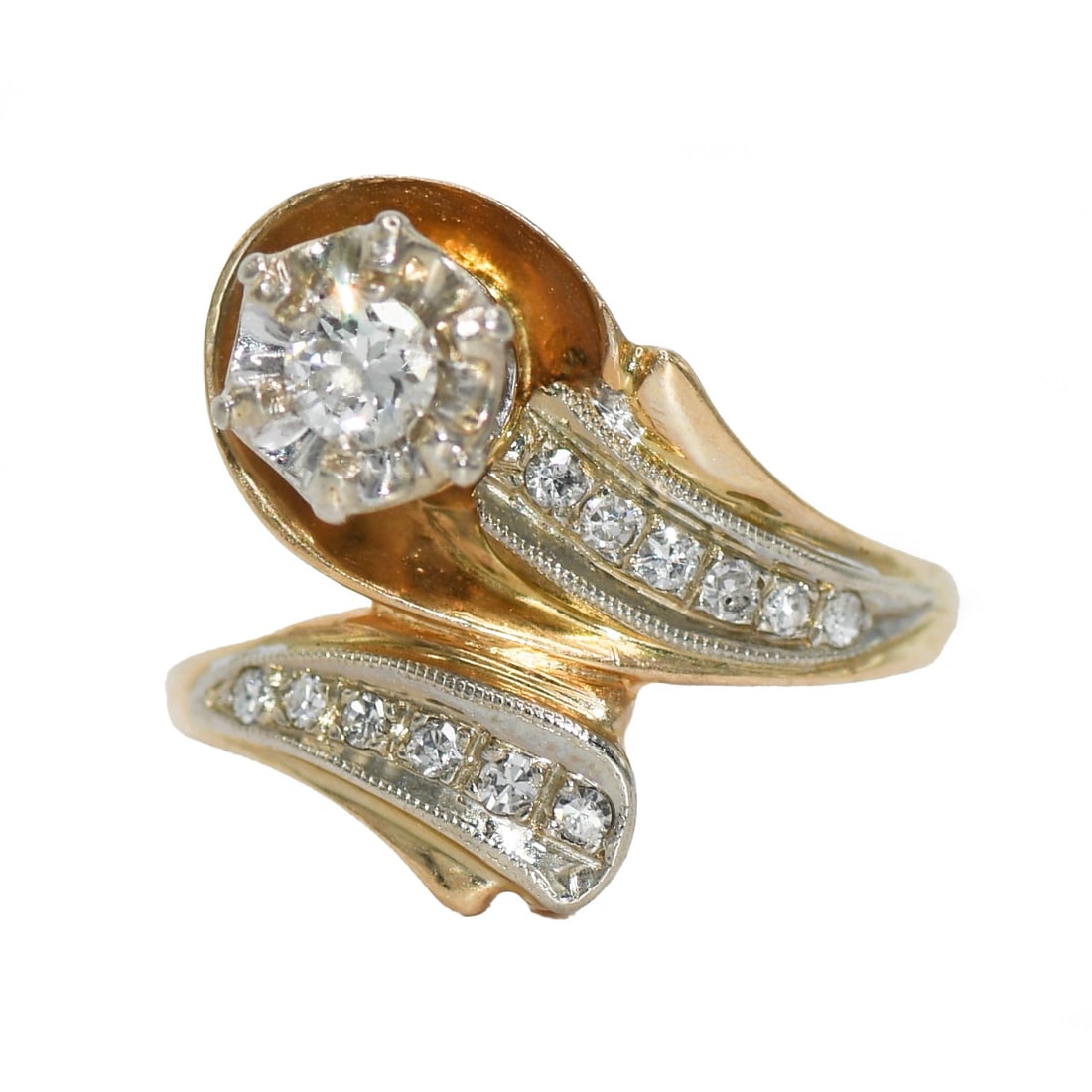 Cocktail Ring 14k Yellow Gold with 0.30 TDW Diamonds Size 5: Cocktail Ring 14k Yellow Gold with 0.30 TDW Diamonds Size 5 Pre-owned unbranded cocktail ring in 14k yellow gold with natural diamonds. The ring features a 0.20 ct center diamond with SI clarity and G