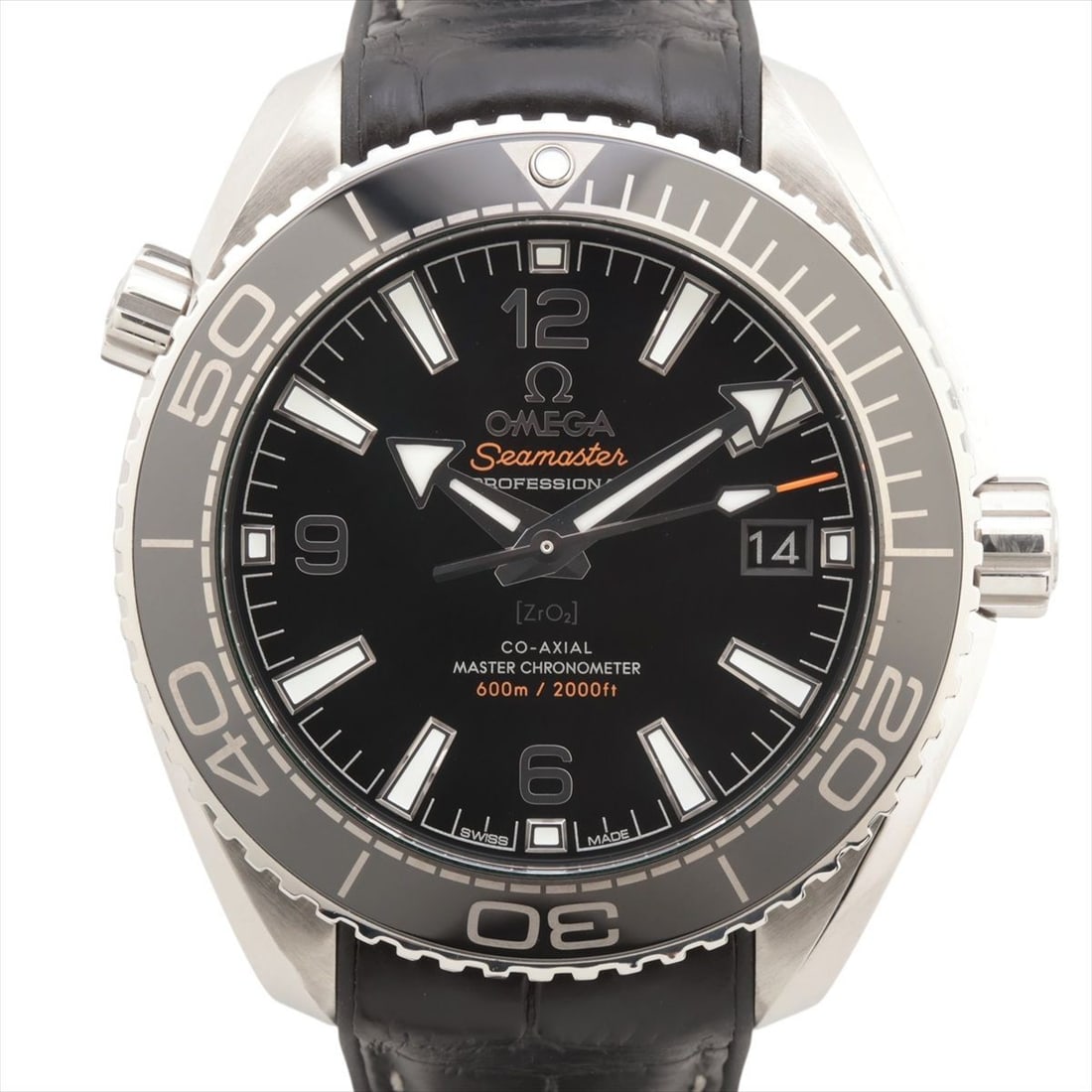 OMEGA Planet Ocean 600M Seamaster Professional Automatic Wristwatch: OMEGA Planet Ocean 600M Seamaster Professional Automatic Wristwatch Pre-owned OMEGA Seamaster Professional Planet Ocean 600M Co-Axial Master Chronometer wristwatch for men. It features a black dial, a