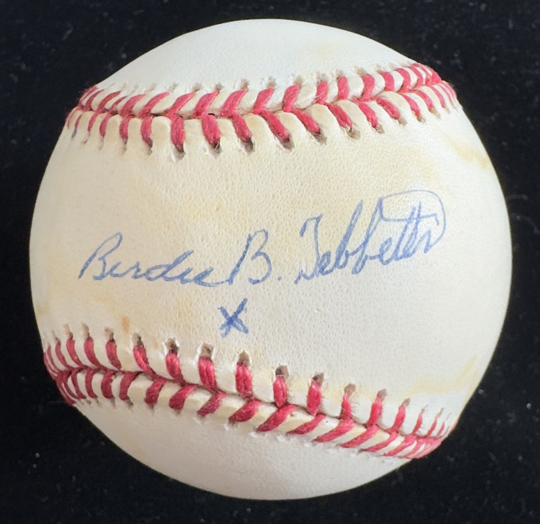 Birdie Tebbetts Signed Baseball Rawlings Beckett Certified: Birdie Tebbetts Signed Baseball Rawlings Beckett Certified This is an original signed baseball by Birdie Tebbetts, renowned baseball player and manager, who passed away in 1999. The baseball features 