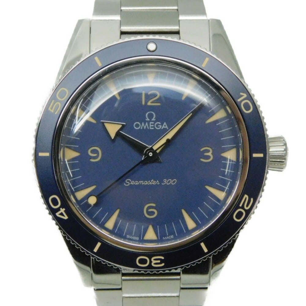 OMEGA Seamaster 300 Mens Wristwatch Ref 234.30.41.21.03.001 Blue Dial: OMEGA Seamaster 300 Mens Wristwatch Ref 234.30.41.21.03.001 Blue Dial This pre-owned OMEGA Seamaster 300 Co-Axial men's wristwatch features a blue dial, stainless steel case and bracelet, and a domed 